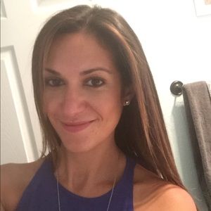 Meet your Posher, Caridad